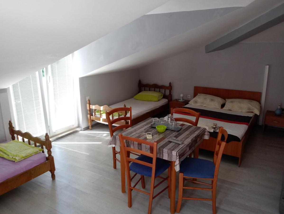 Apartman St3 Hotel Split Exterior photo